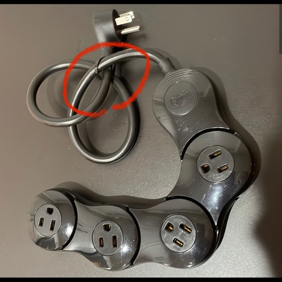 💚 Quirky Pivot Power Jr Power Strip - Picture 10 of 10